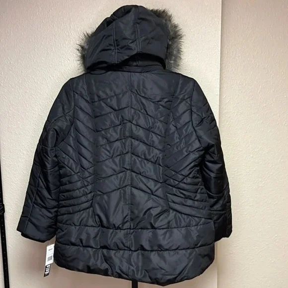 WOMENS INTL DETAILS BLACK JACKET WITH FAUX FUR LARGE & X-LARGE NEW WITH TAGS - Picture 4 of 9